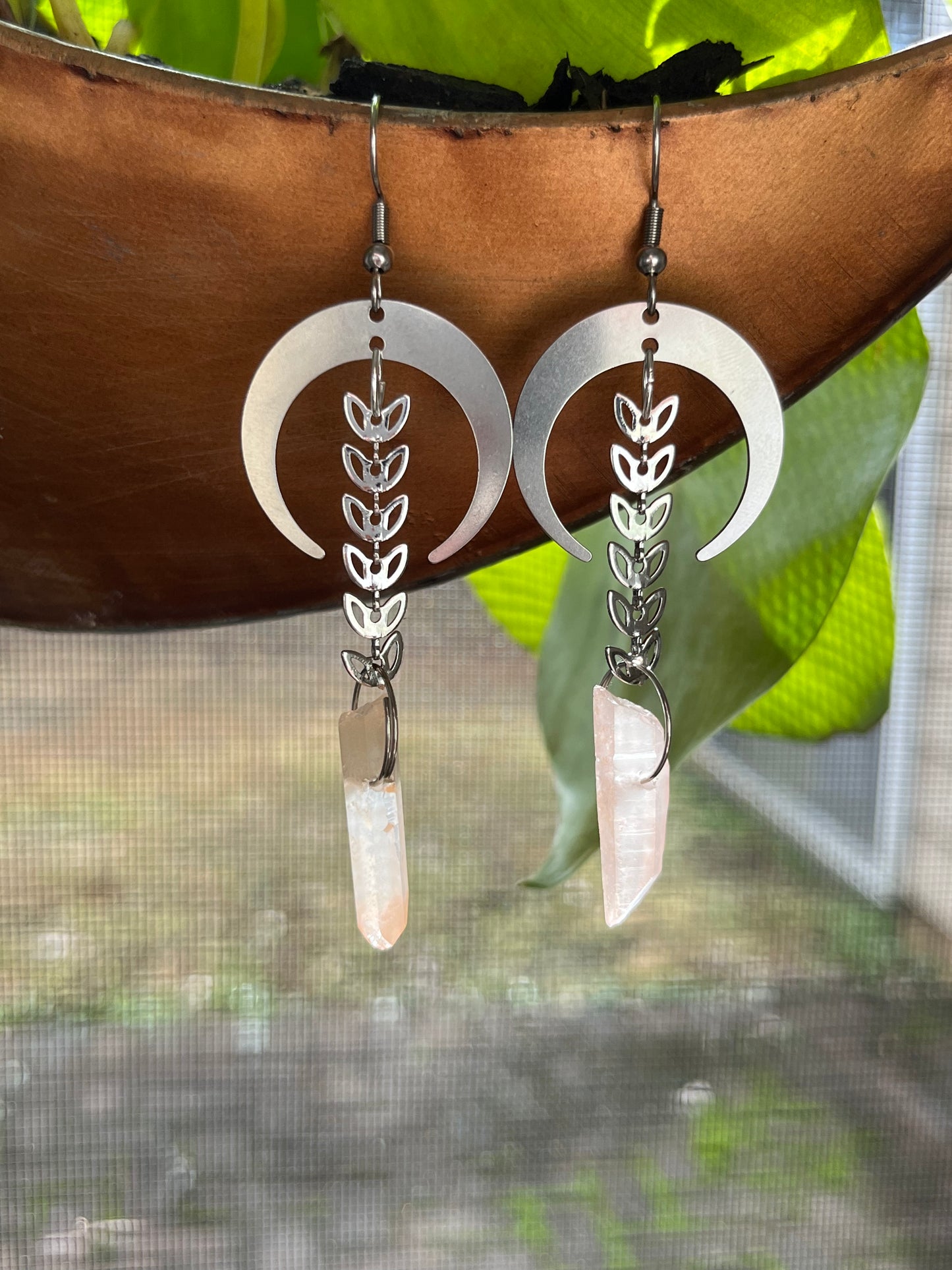 Vine Quartz Moons