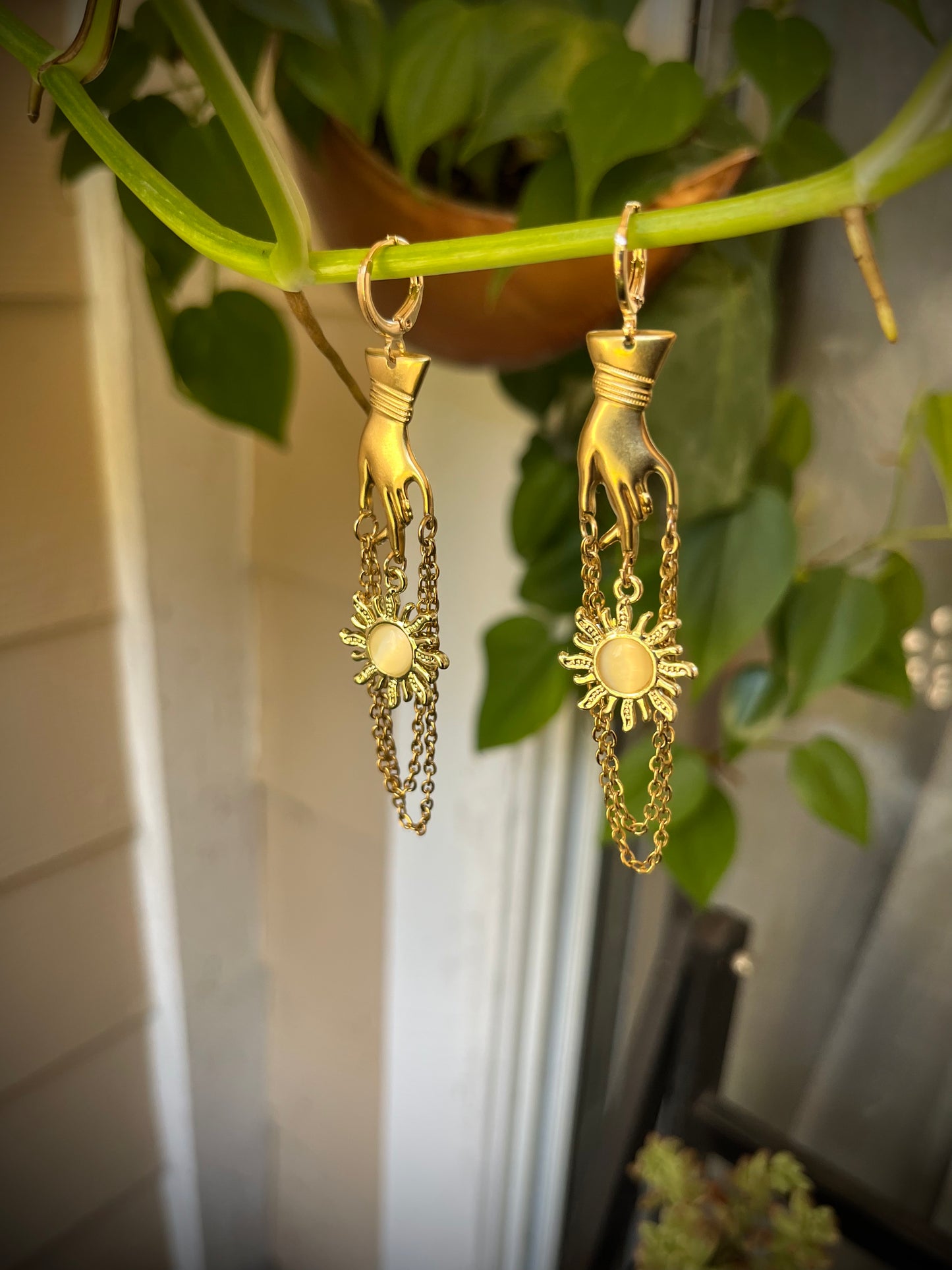 Willow Dangles